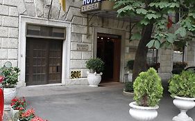 Hotel Eliseo Rome